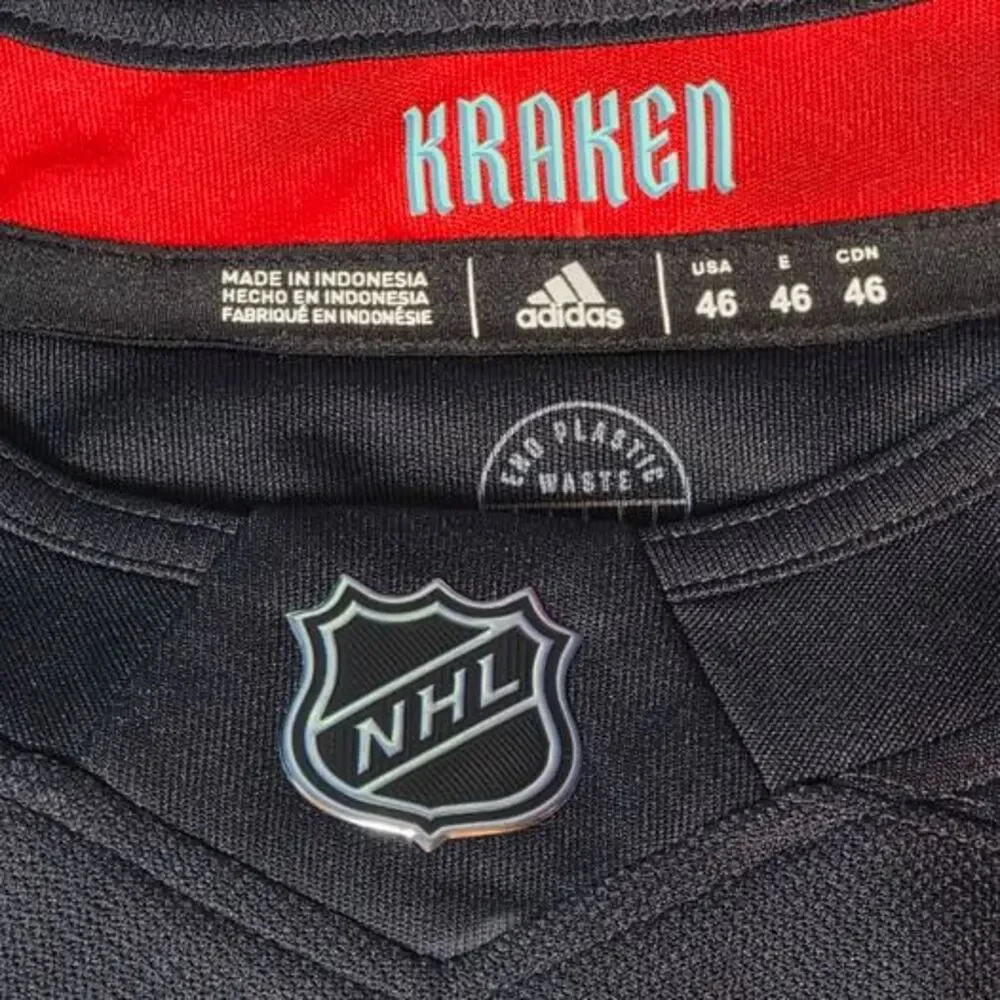 Seattle Kraken Authentic Adidas Mens Small (46) NHL Team Jersey